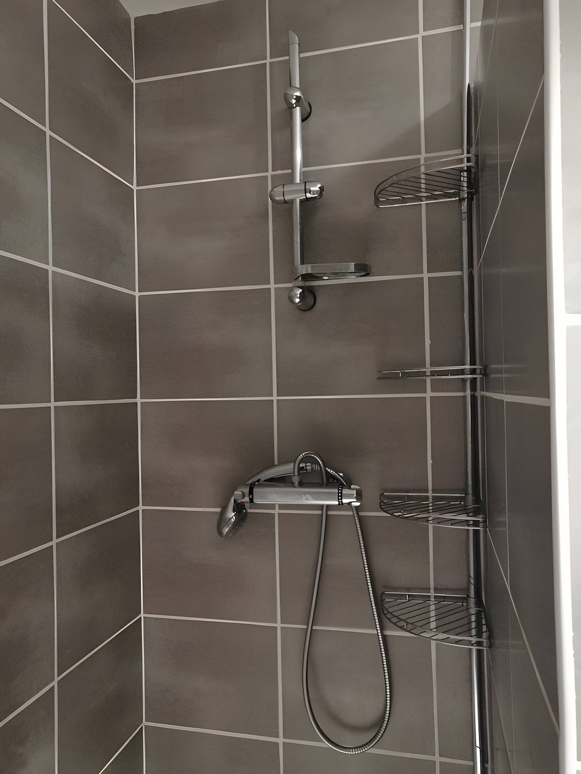 Appartement entier, Appartement t2 "les pyrénées in Bagnères-de-Bigorre, Hautes-Pyrénées