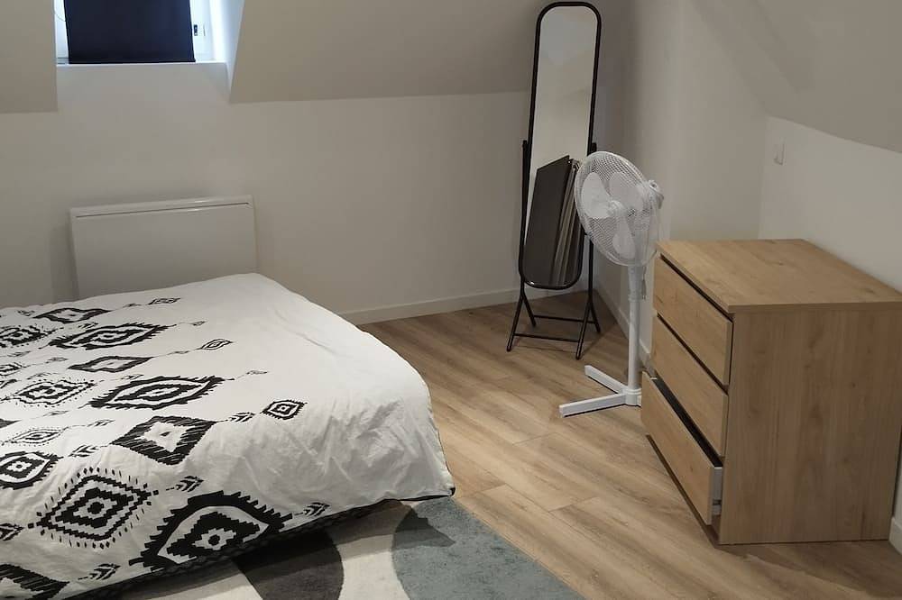 Apartamento entero, Appart 5 Cosy et Calme Proche Centre Ville in San Quintín (Aisne), Aisne