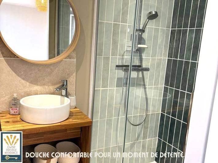 Maison d’hôte pour 2 personnes, avec vue ainsi que jardin et terrasse à Riantec - 4