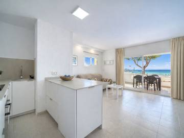 Puerto de Alcúdia 2 km von Alcúdia: Modernes, komfortables Appartementhaus Xisca in Port d'Alcúdia, Alcúdia für 4 