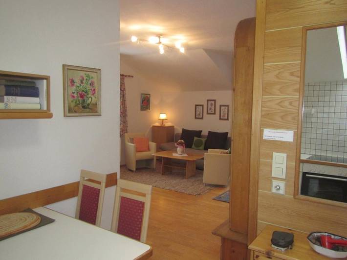 Ferienwohnung für 3 Personen, mit Terrasse und Garten sowie Ausblick in Mitterbach am Erlaufsee
