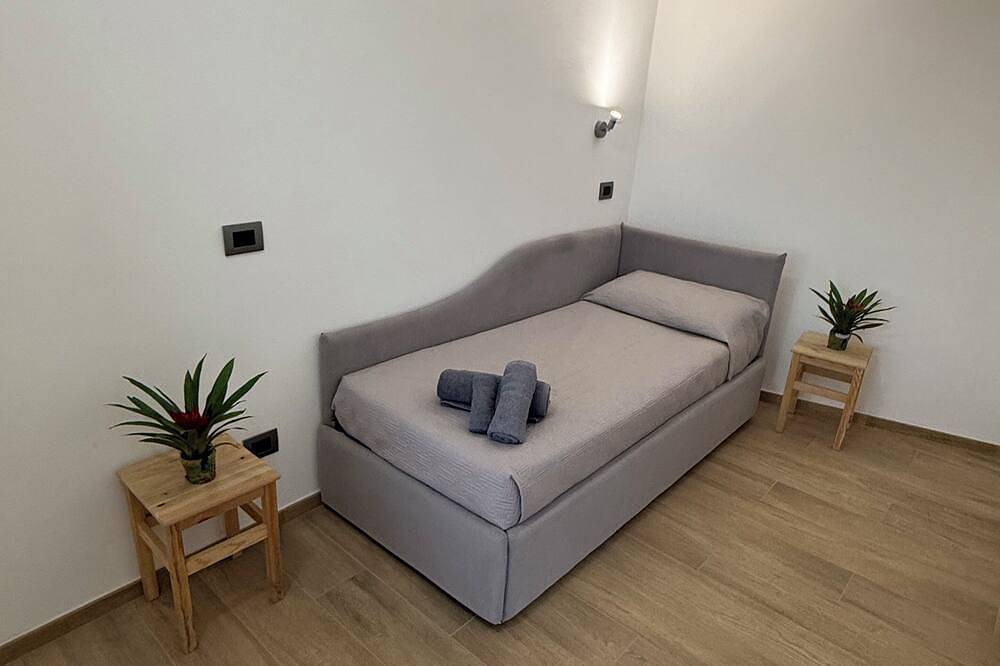 Swimming pool,Sauna,Jacuzzi,Barbecue,A/C,Billiards,Wifi,5minutes from the sea and downtown in Sarzana, Regionaal Natuurpark Montemarcello-Magra-Vara