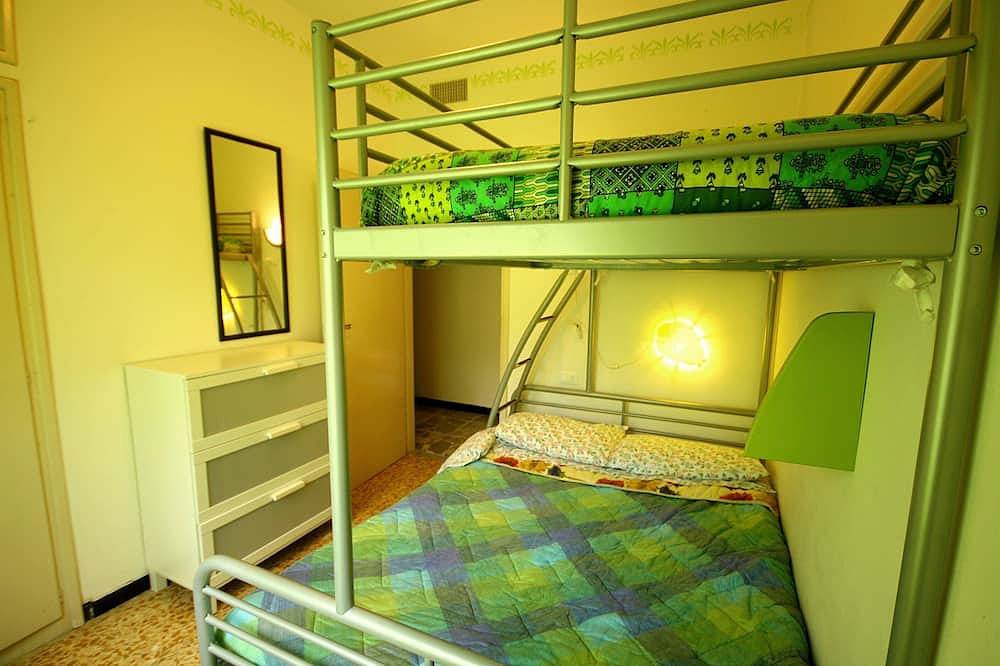 Fantastic Villa with private pools 90 meters from the beach in Marina di Castagneto Carducci, Etruscan Coast