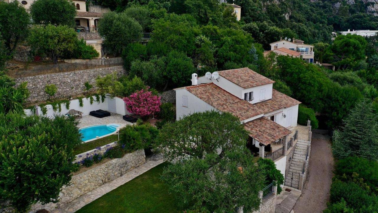 Monte Carlo View and Spa in La Turbie, Côte méditerranéenne (France)