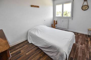 Appartement De Vacances pour 5 Personnes dans Carpentras, Parc naturel régional du Mont-Ventoux, Photo 2