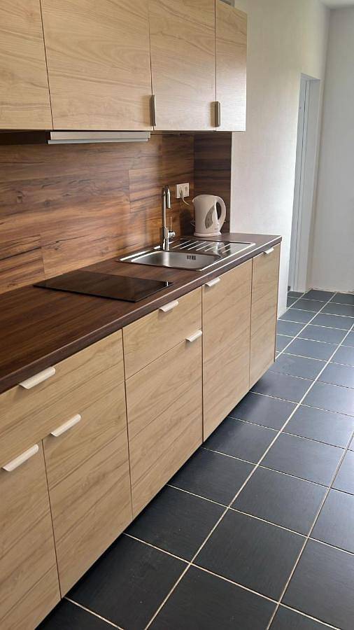 Ferienwohnung für 8 Personen, mit Terrasse und Garten