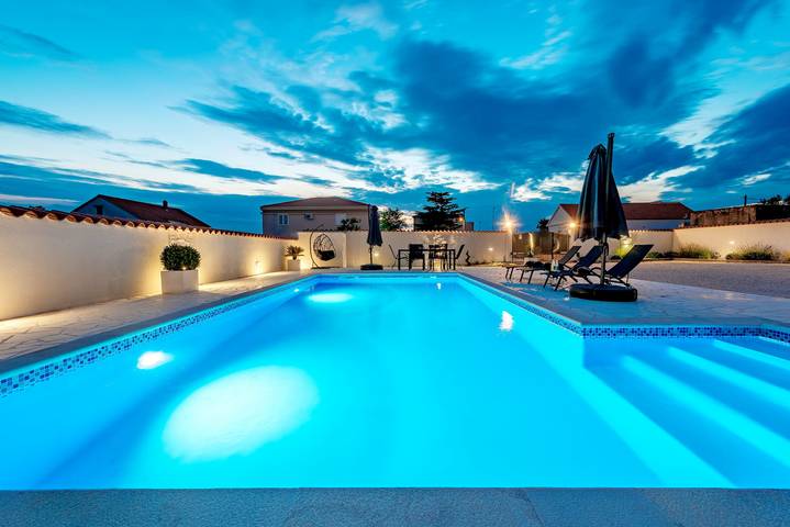 Villa für 5 Personen, mit Terrasse in Zadar - 2