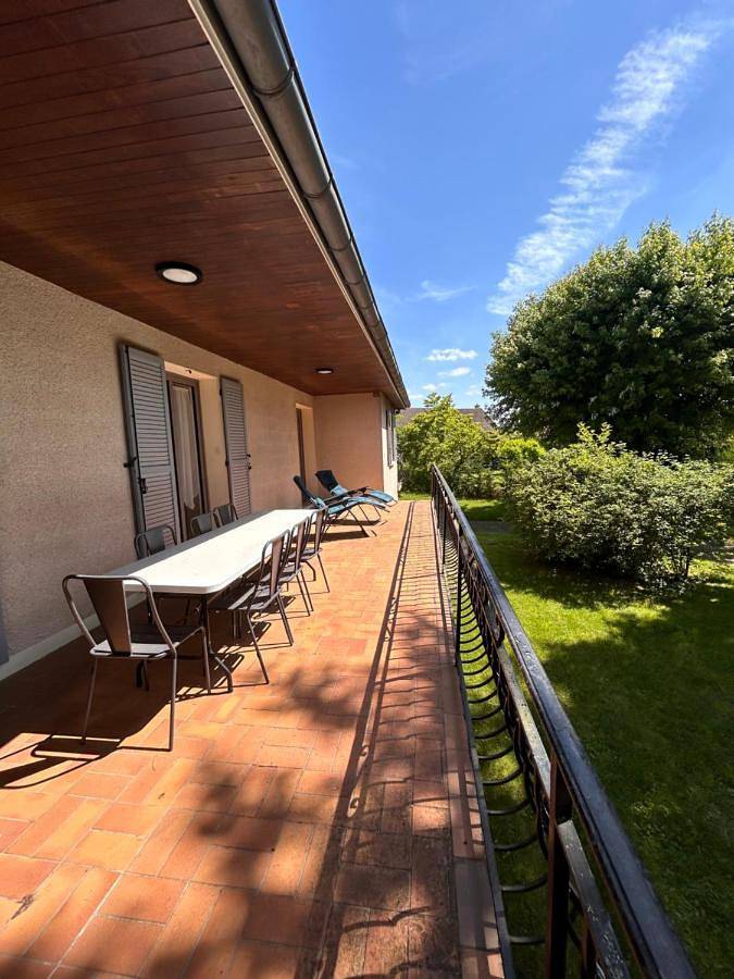 Location de vacances pour 6 personnes, avec vue et jardin, animaux acceptés à Levernois - 2
