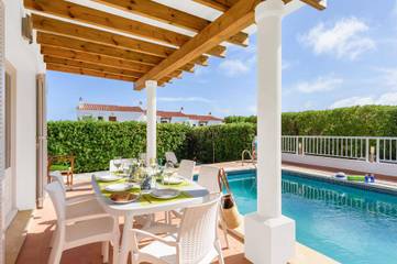 Villa in Sant Lluís, Coast of Menorca für 6 