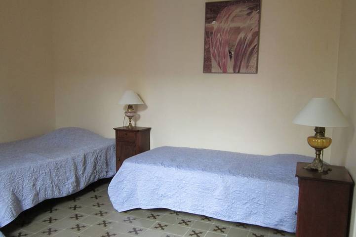 Location de vacances pour 12 personnes, avec jardin, animaux acceptés à Quarante - 4