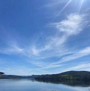 Hôtel pour 2 personnes, avec vue et jardin dans Lac de Pannecière