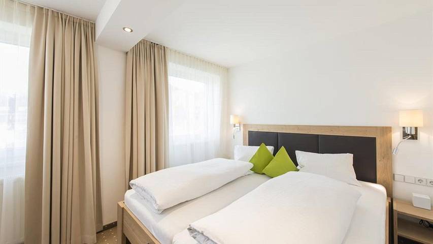 Hütte für 4 Personen, mit Balkon und Garten in Seefeld in Tirol - 4