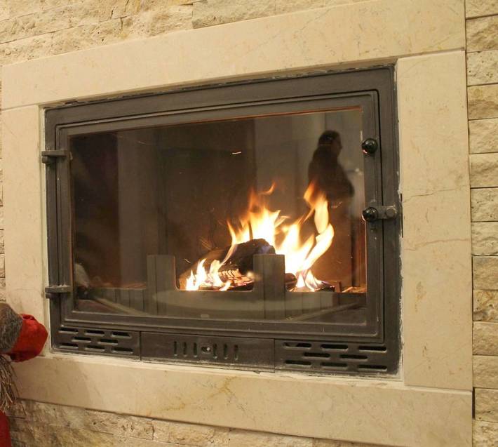 Gîte pour 7 personnes, avec jacuzzi et jardin ainsi que piscine et sauna dans Poiana Brasov - Brasov - 3