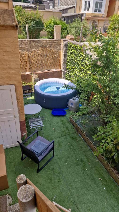 Appartement entier, ++++ Studio Avec Jardin A 200 M De La Mer Et 300 M Rue Pietonne ++++ in Berck Plage, Berck