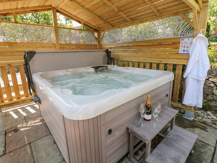Cottage for 5 people, with Garden in Buxton