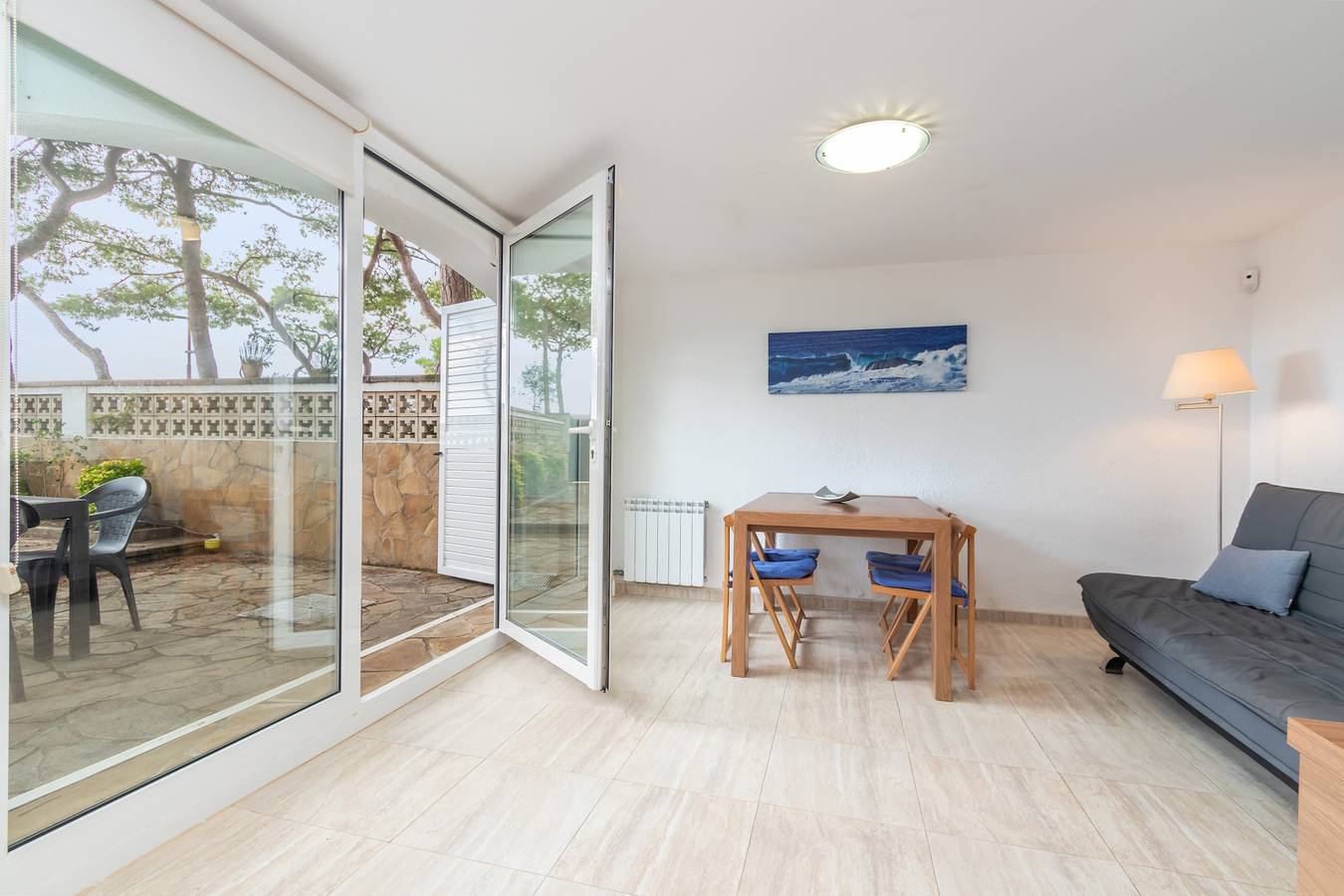 Entire apartment, Holiday Apartment "Planta Baixa" with Private Garden & Wi-Fi in Platja d'Aro, Costa Brava