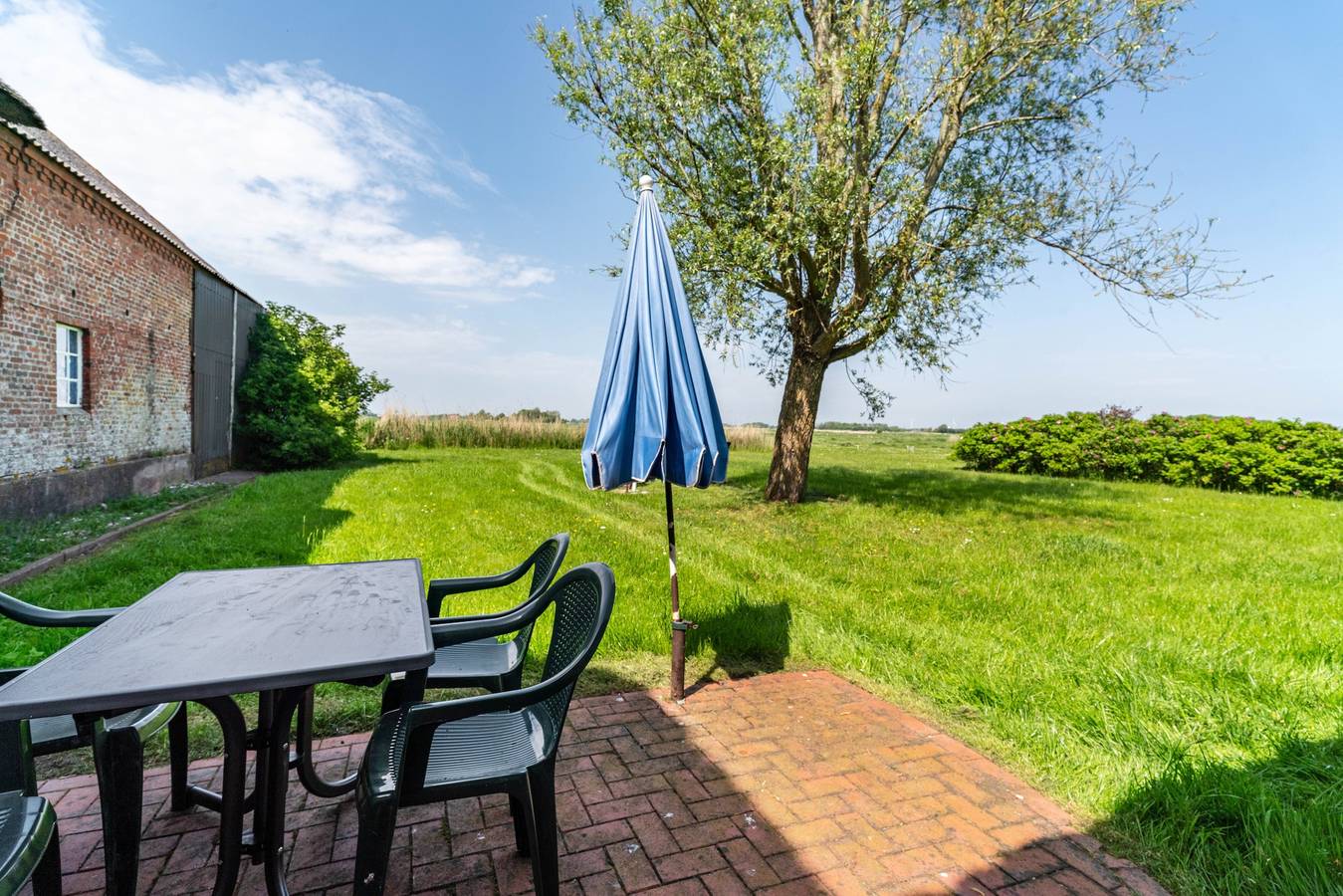 Ganze Wohnung, Apartment „Kiel“ mit gemeinsamer Terrasse, Garten und Wlan in Pellworm, Nordseeküste