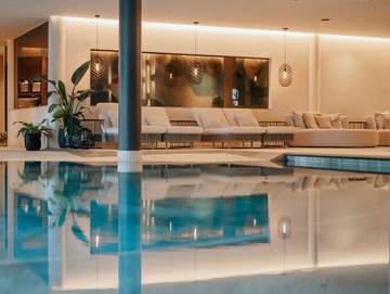 Hotel für 4 Personen, mit Whirlpool und Balkon sowie Garten im Vinschgau