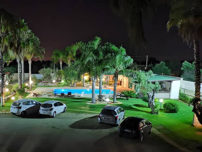 Casa vacanza per 15 persone, con giardino a Galatina