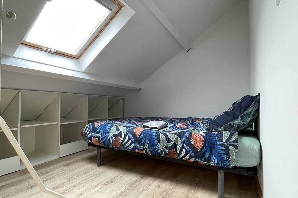 Entire apartment, Cosy downtown studio - ideal location in Challans, Loire Valley