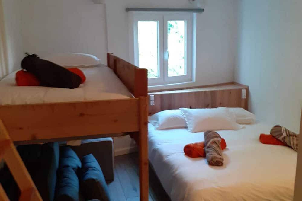 Unique sunrise oceans' view in Nordeste, São Miguel