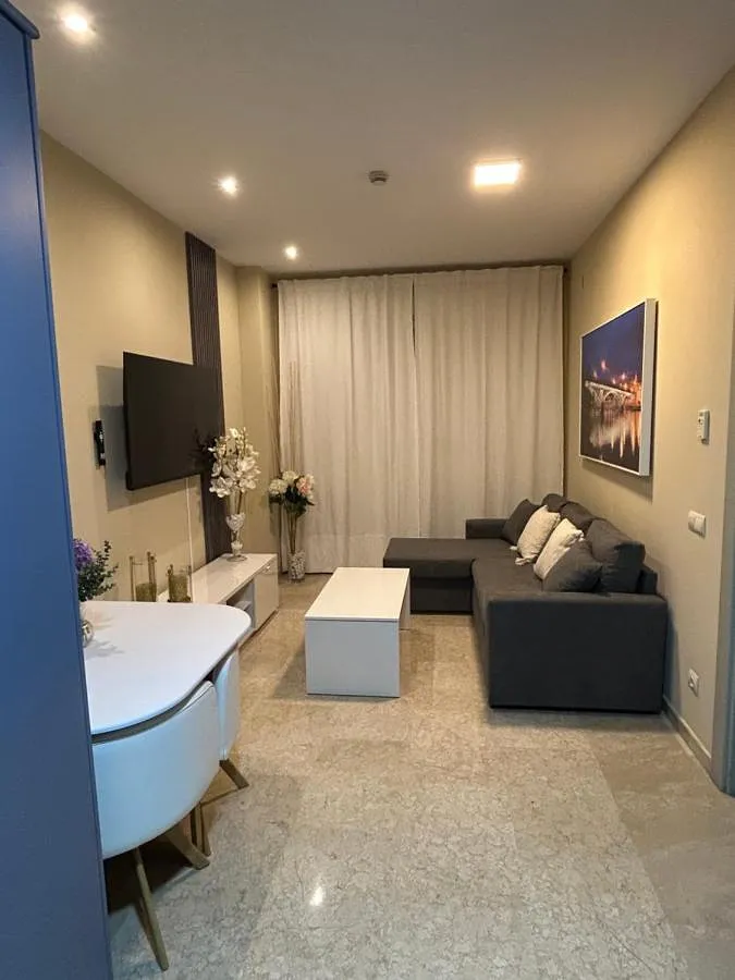 Apartamento de vacaciones para 4 personas, con jardín y piscina - 1