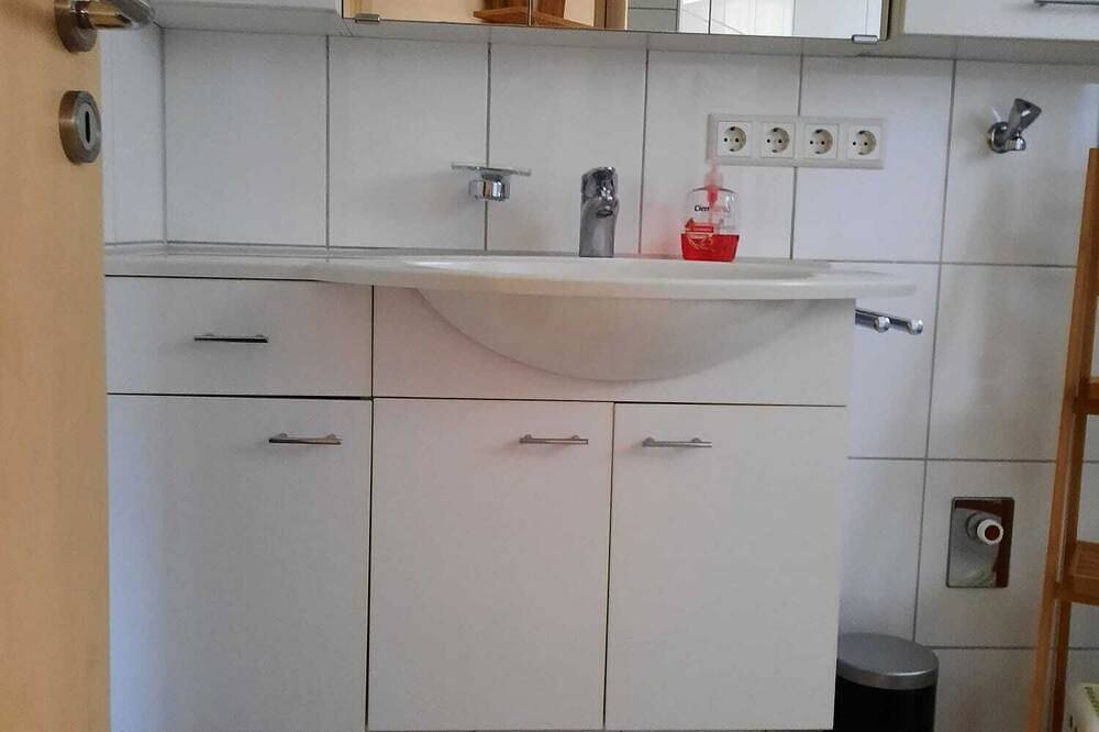 Ganze Wohnung, Kaminblick  ca. 15-20min vom Europa-Park in Kenzingen, Südschwarzwald