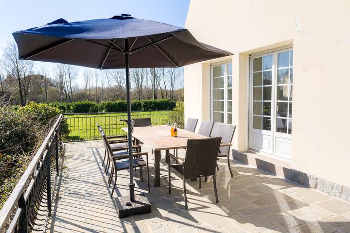 Location de vacances pour 10 personnes, avec terrasse et jardin à Plobannalec-Lesconil - 3
