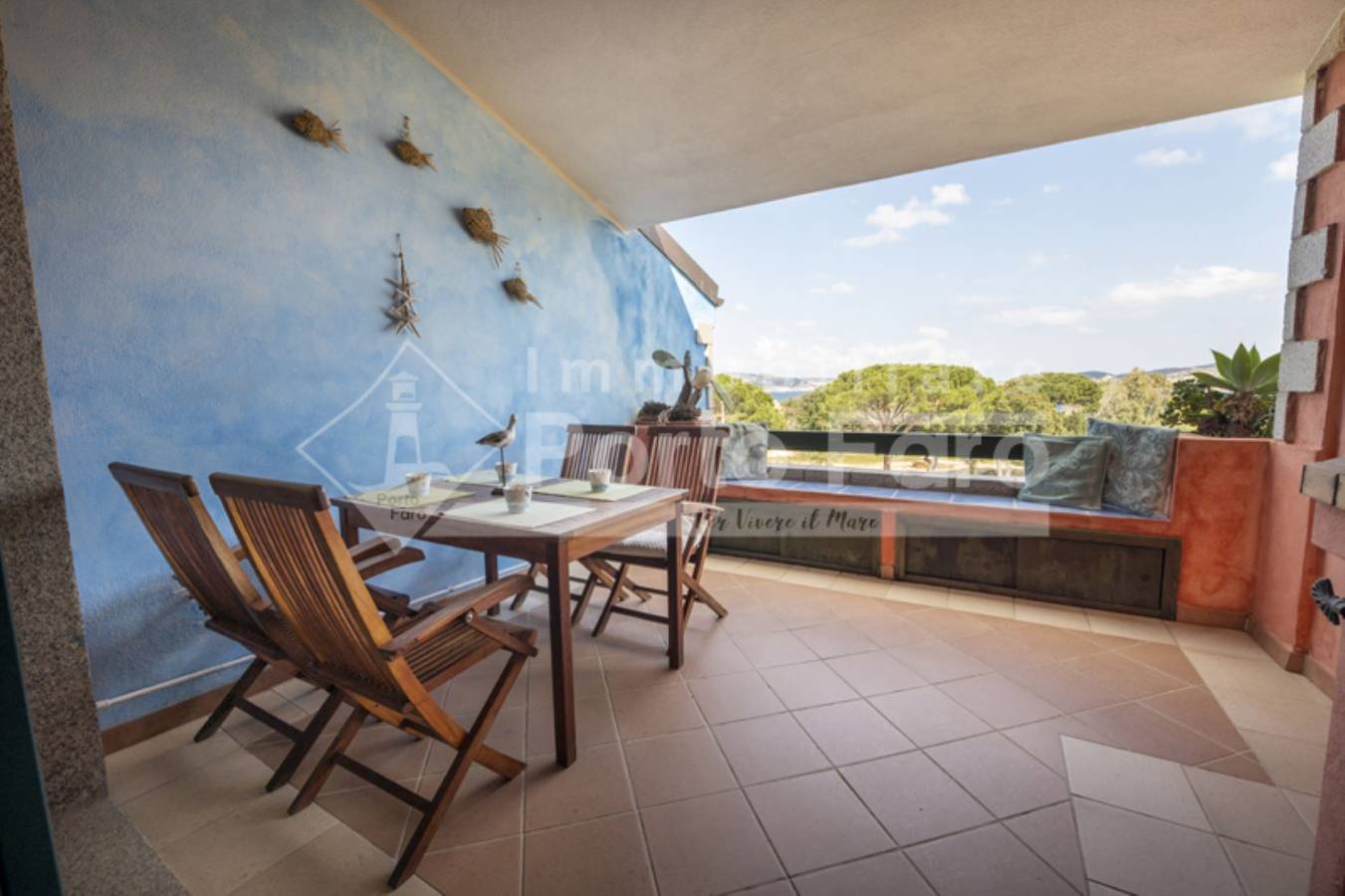 Entire holiday apartment, Holiday apartment for 6 people with terrace in Palau (town), Palau (Sardinia)