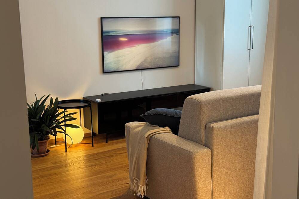 Apartamento entero, Comfort Stay ★★★★★ 86sqm with 2 bathrooms, Wifi and smart Tv near Milan/Mxp/Rho fiera in Legnano, Provincia de Milan
