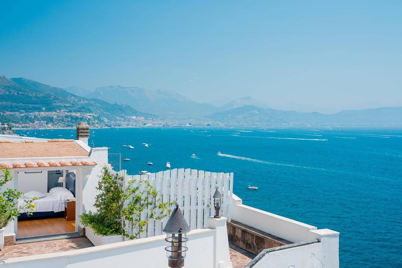 Double Room with Sea View in Spiaggia della Campana, Cetara