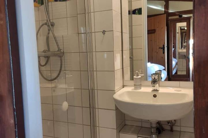 Ganze Wohnung, Einzelzimmer für 1 Gast mit 12m² in Dahlenburg in Dahlenburg, Nordheide