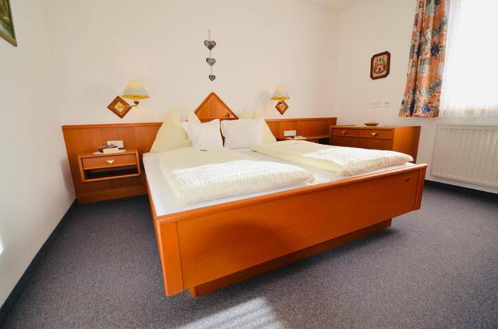 Ferienwohnung für 2 Personen, mit Ausblick und Garten sowie Seeblick am Weissensee - 3