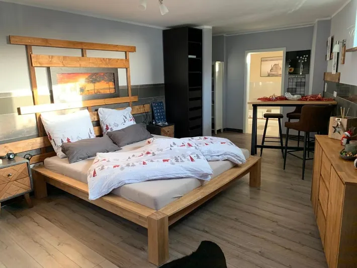 Apartamento de vacaciones para 2 personas, con jardín además de jacuzzi y piscina - 1