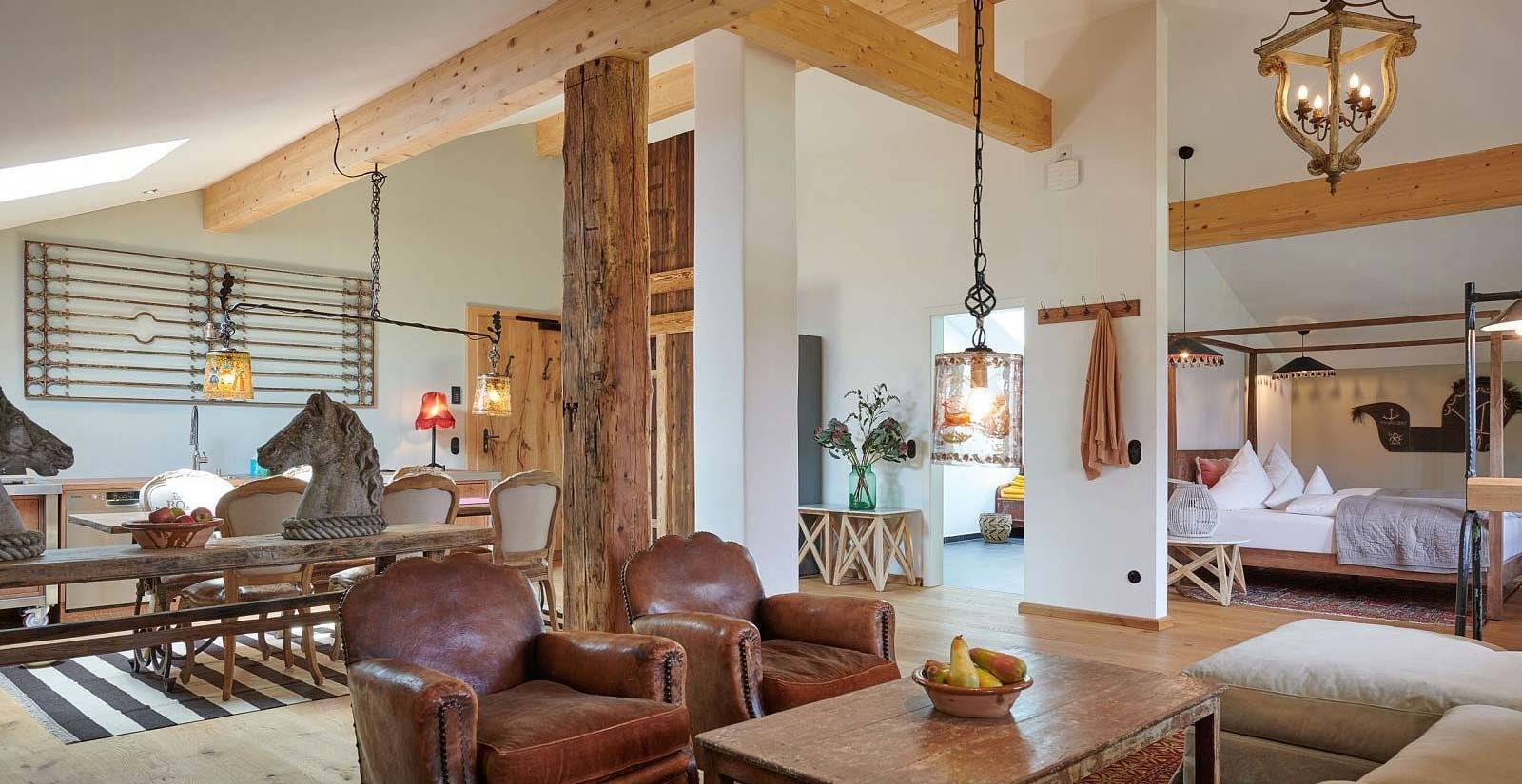 Ganze Wohnung, Loft in Fischerhaus von 1604 am Chiemsee in Übersee, Chiemsee