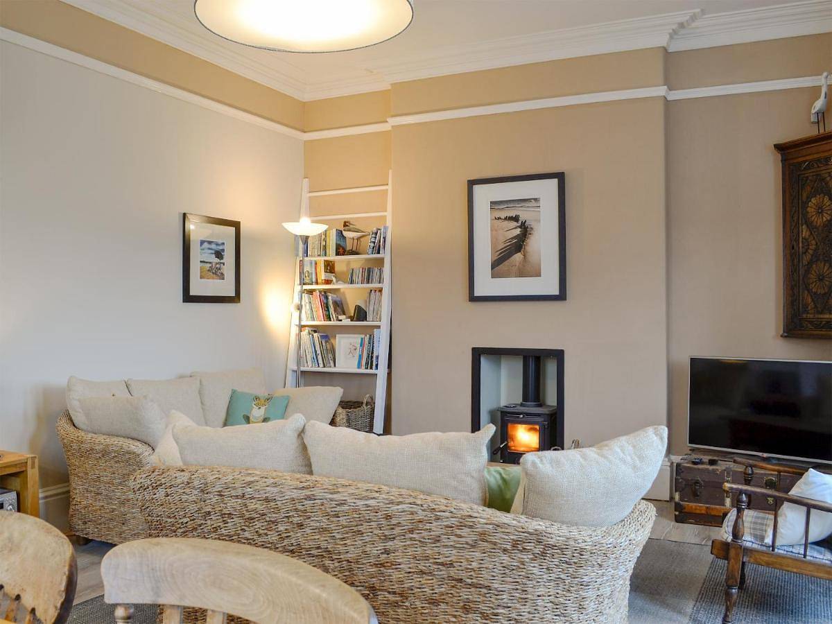 Five-Bedroom Holiday Home in Menai Bridge, Isle of Anglesey