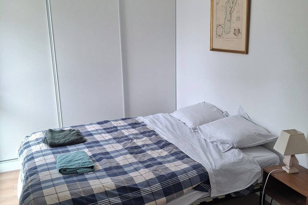 House with garden, parking, near tramway 20 minutes from Bordeaux center in Le Bouscat, Región de Burdeos