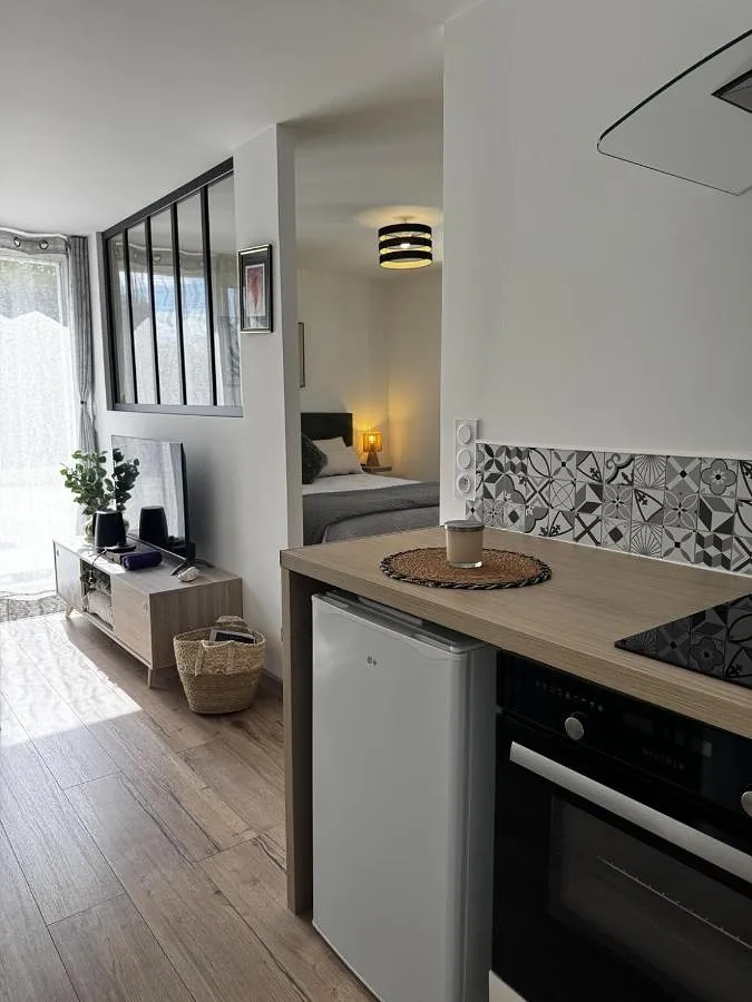 Apartamento de vacaciones para 2 personas, con jardín y vistas - 1