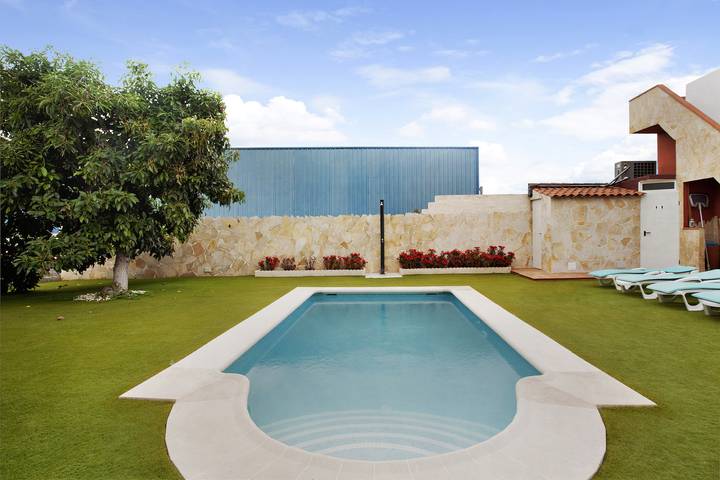 Haustierfreundliche Villa Norte, 2 Häuser mit Pool, Meerblick und Garten in Barrio de San Juan, La Victoria de Acentejo