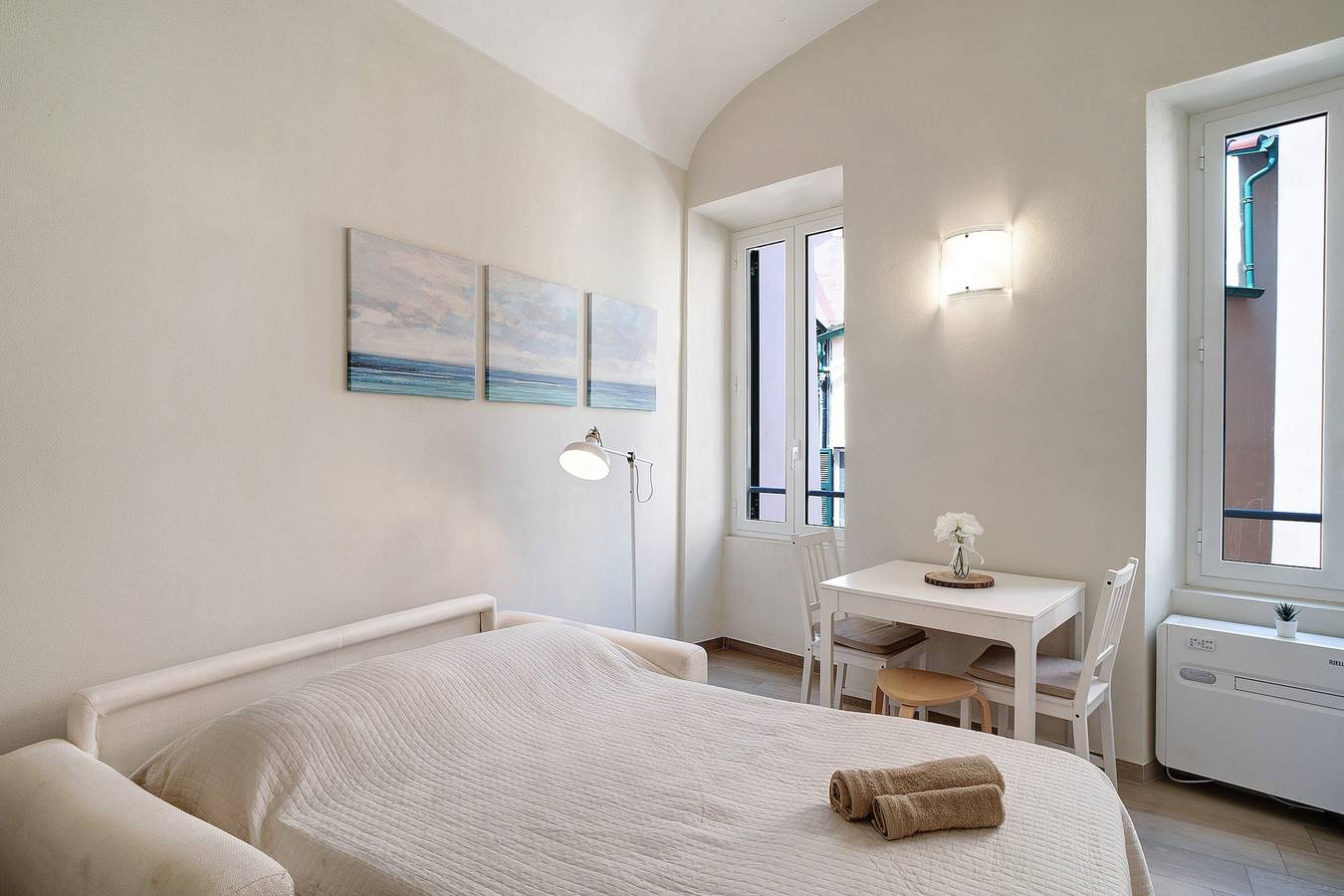 Apartamento entero, Apartamento 'Casa Elena' con Wi-Fi y aire acondicionado in Bordighera, Riviera di Ponente