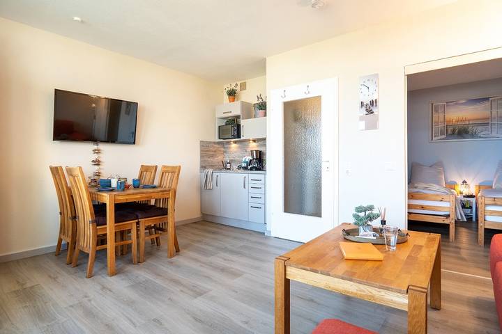 Ferienwohnung für 2 Personen, mit Meerblick und Balkon in Großenbrode - 2