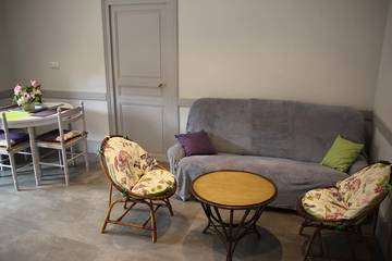 Gîte pour 2 personnes, avec terrasse et jardin à La Rochepot