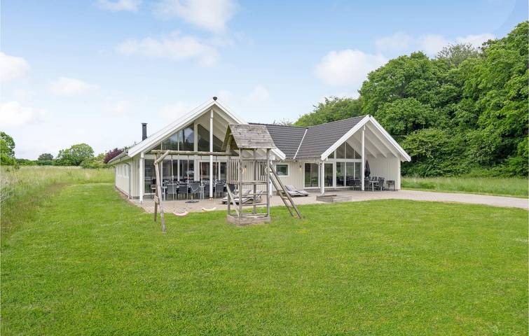 Ferienhaus für 20 Personen, mit Terrasse und Whirlpool sowie Sauna auf Langeland - 3