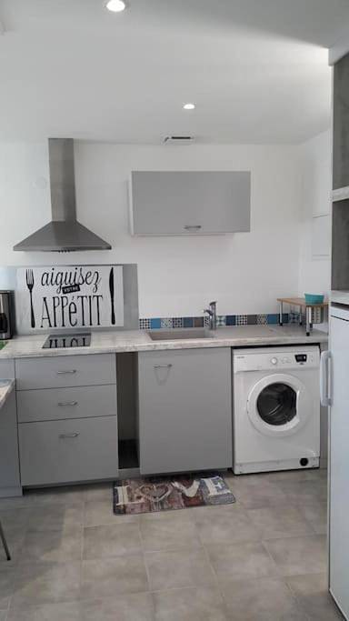 Location de vacances pour 3 personnes, avec vue et terrasse à Étaules - 4