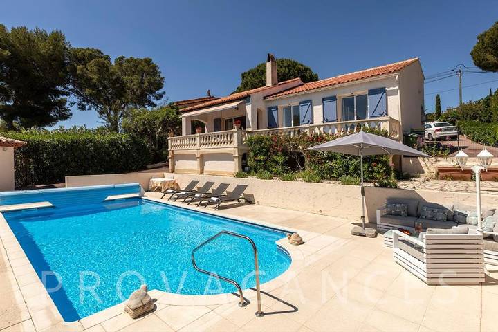 Villa pour 7 personnes, avec jardin et piscine à Roquebrune-sur-Argens - 2
