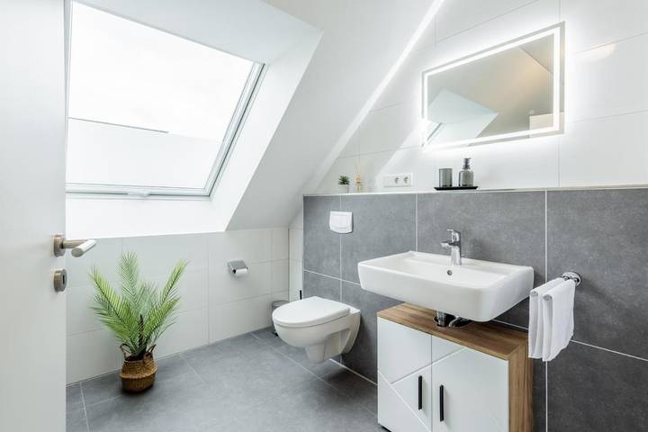 Ferienwohnung für 4 Personen, mit Balkon und Whirlpool sowie Terrasse und Ausblick in Rheda-Wiedenbrück - 3