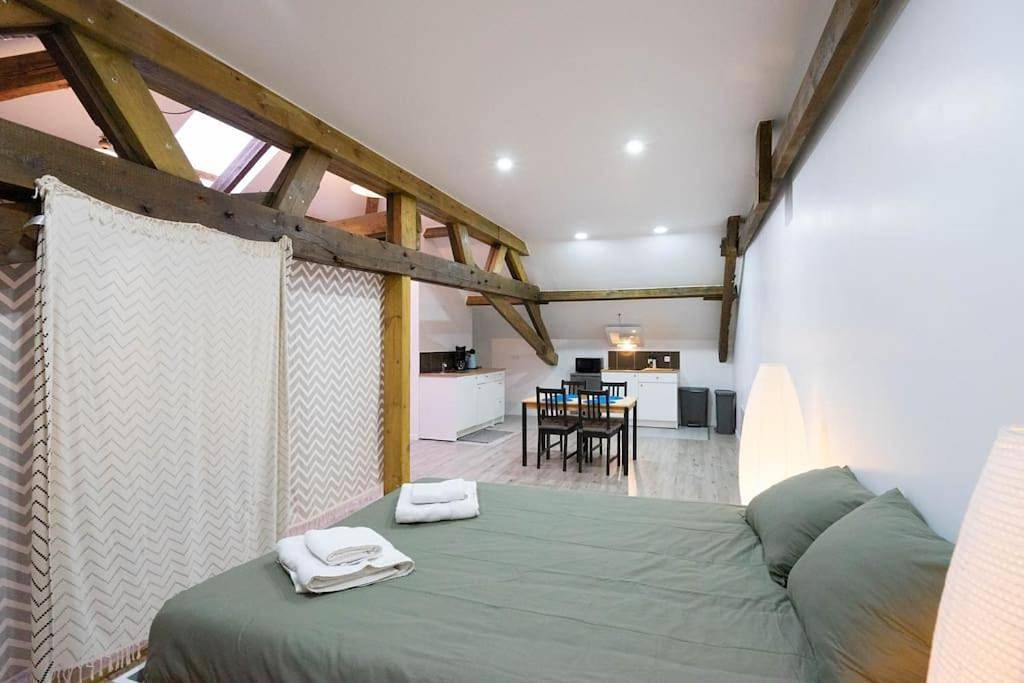 Appartement entier, One-Bedroom Apartment in La Roche-en-Ardenne, Province de Luxembourg
