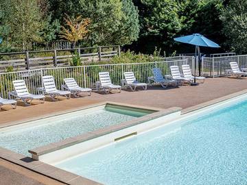 Camping pour 4 Personnes dans Aubazines, Région de Brive-la-Gaillarde, Photo 4