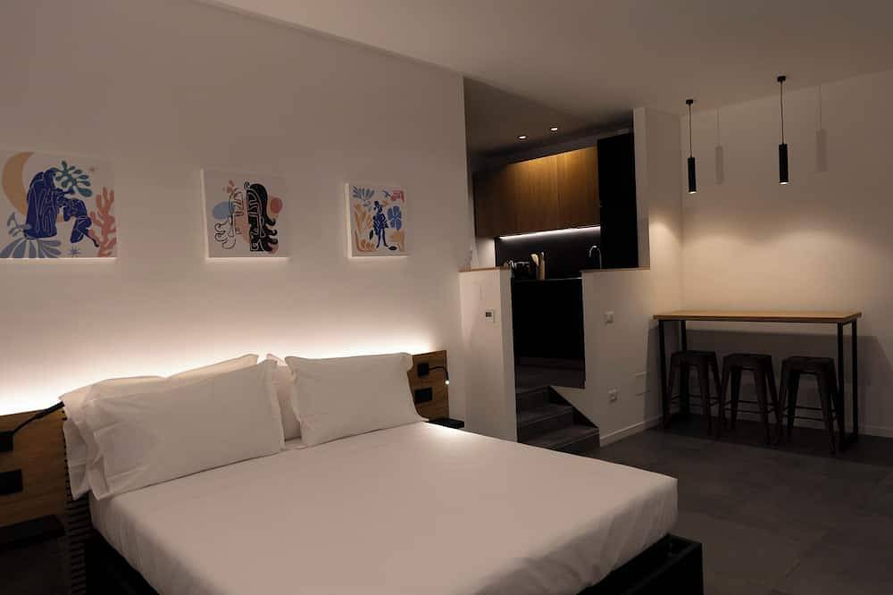 Apartamento entero, Estudio Triple Estándar con Fimestra in Bagheria, Provincia de Palermo