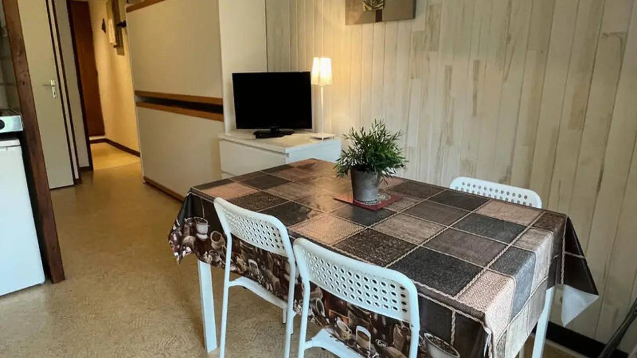 Apartamento vacacional entero, Ferienwohnung für 6 Personen (26 m²) in Super Lioran in Le Lioran, Laveissière